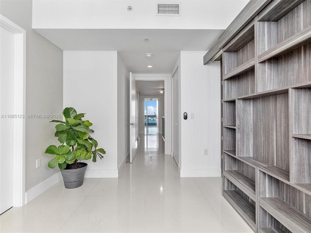 7935 East Drive Unit 1202 photo 19