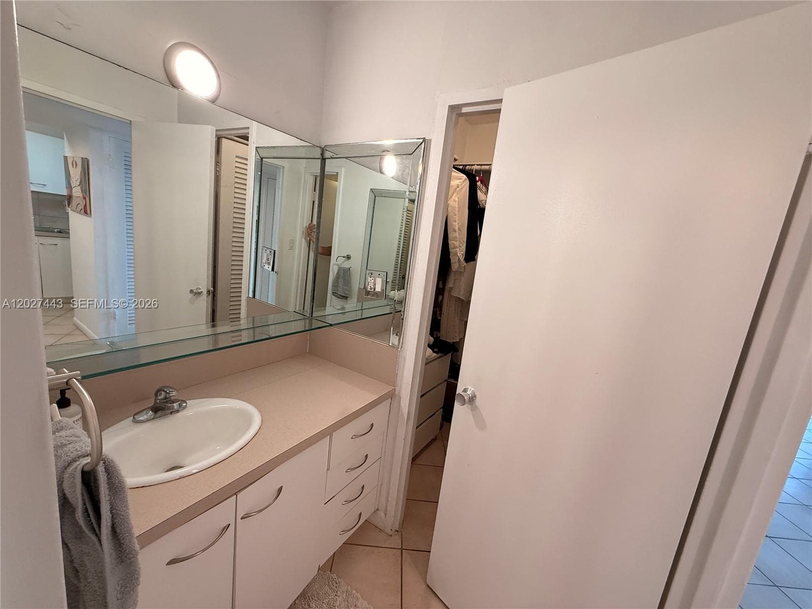 100 Lincoln Rd 1427 photo 13