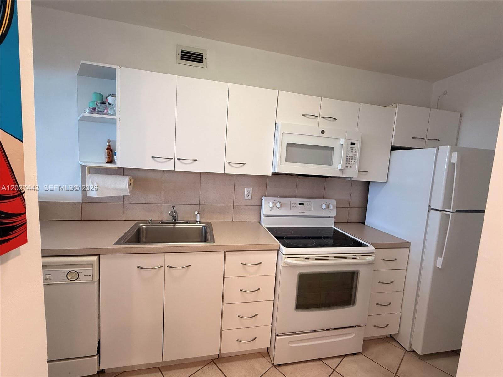 100 Lincoln Rd 1427 photo 10