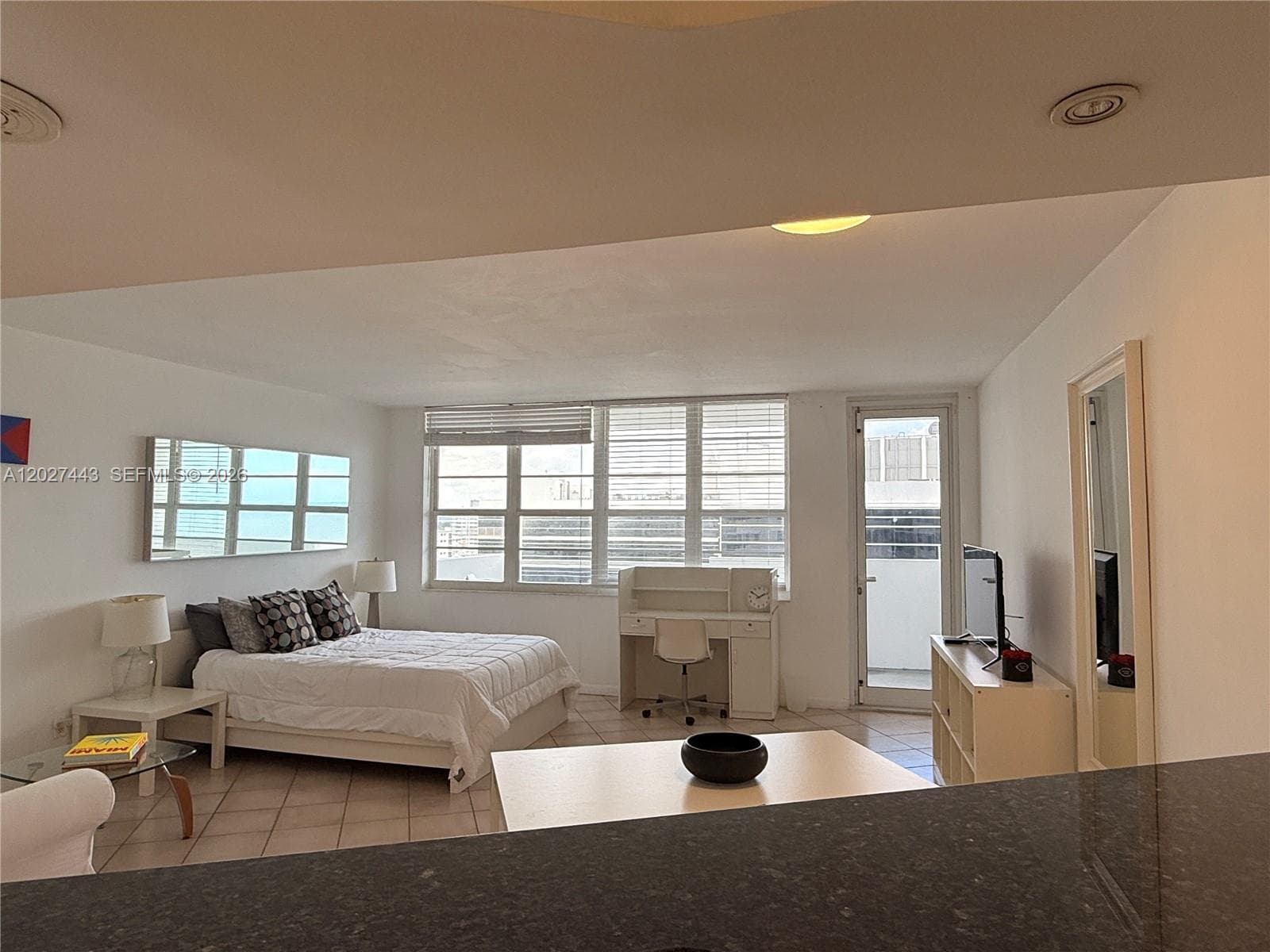 100 Lincoln Rd 1427 photo 8