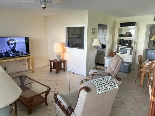 850 E Horizons E 105 photo 13