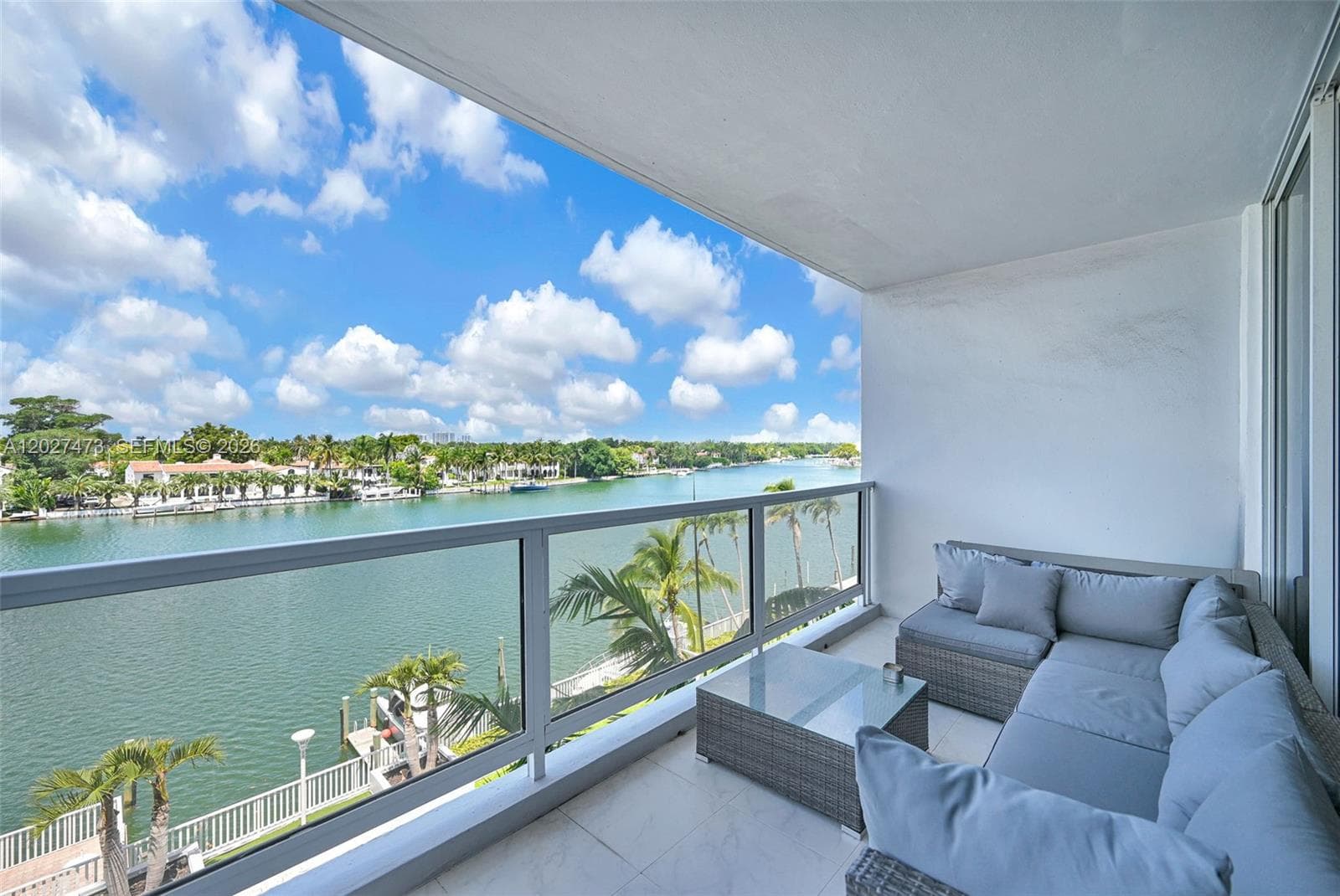 5700 Collins Ave 5J photo 3
