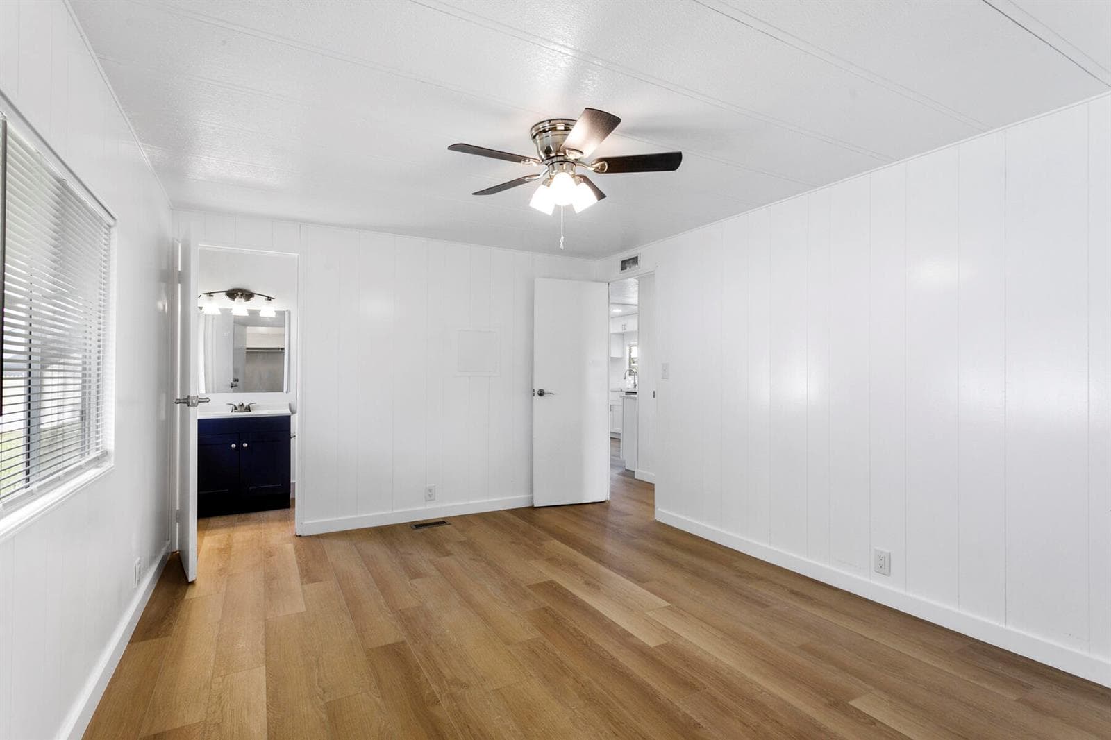 39016 Gayle Bay photo 23