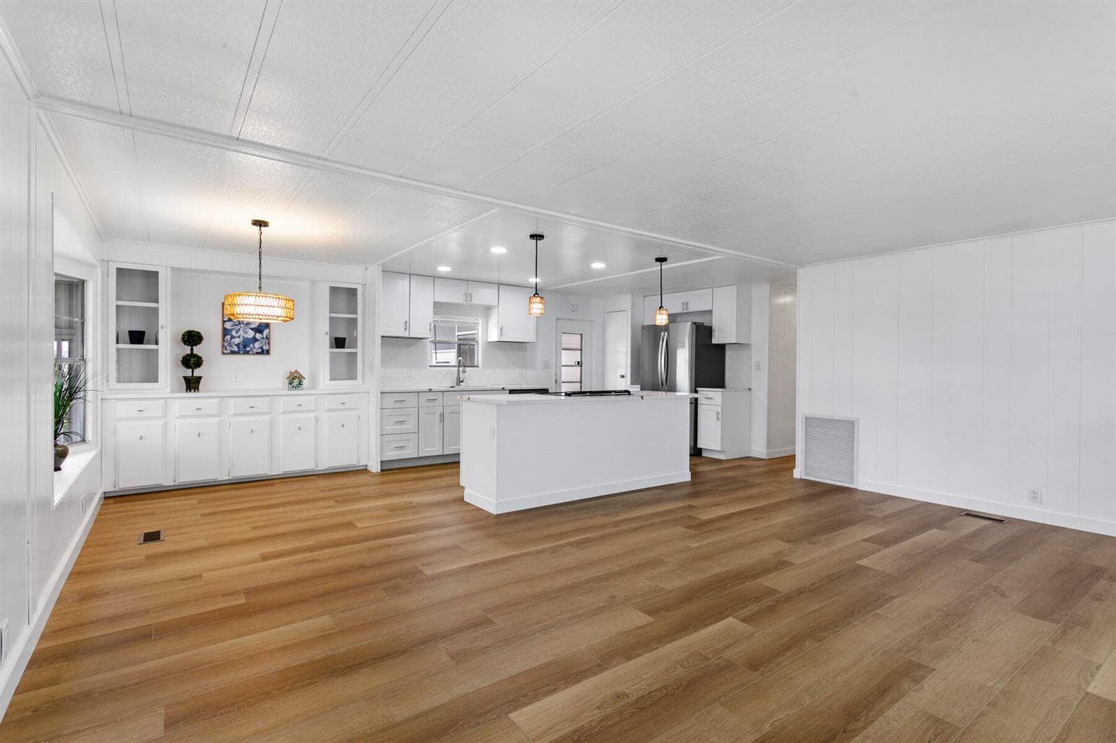 39016 Gayle Bay photo 17