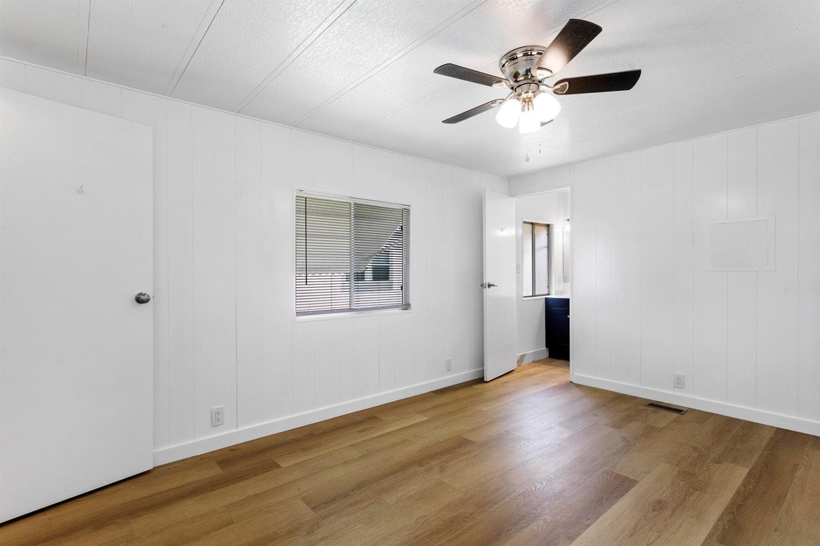 39016 Gayle Bay photo 22