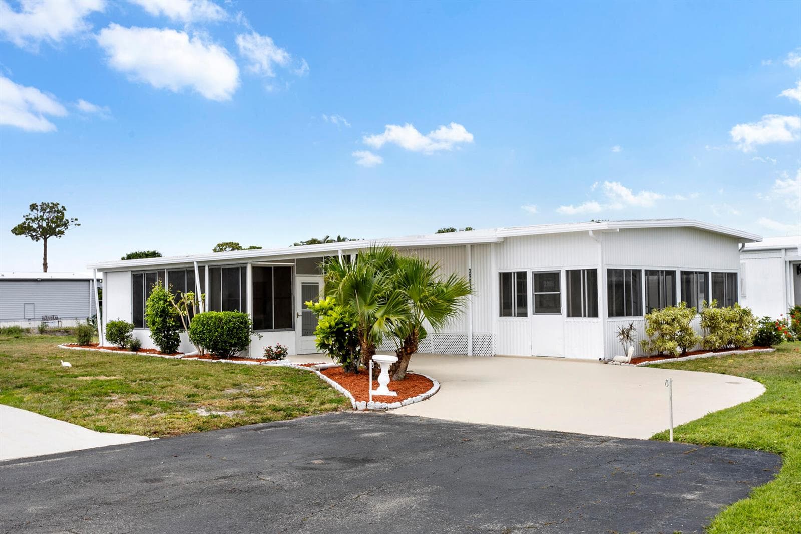 39016 Gayle Bay photo 1
