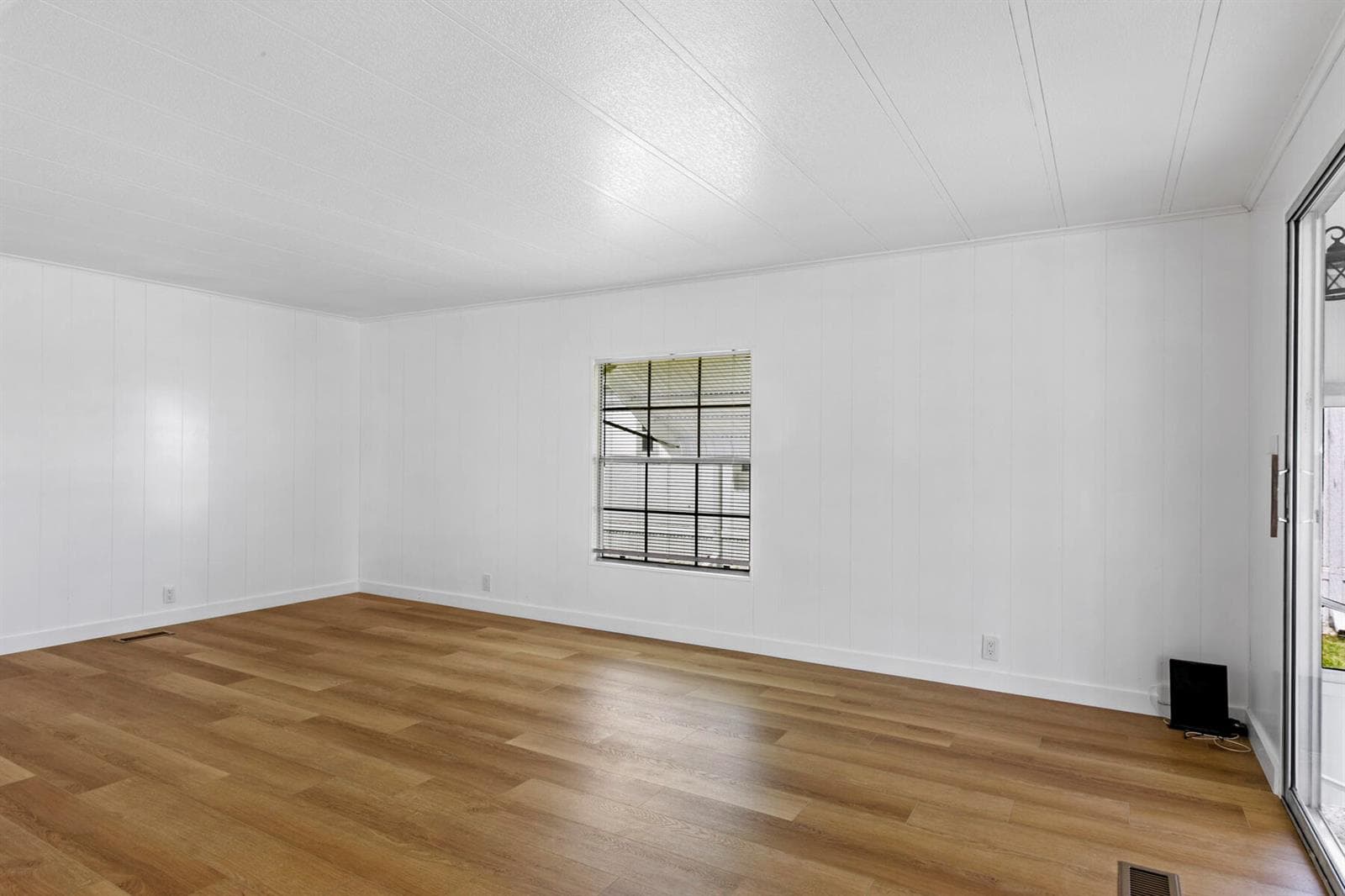 39016 Gayle Bay photo 18