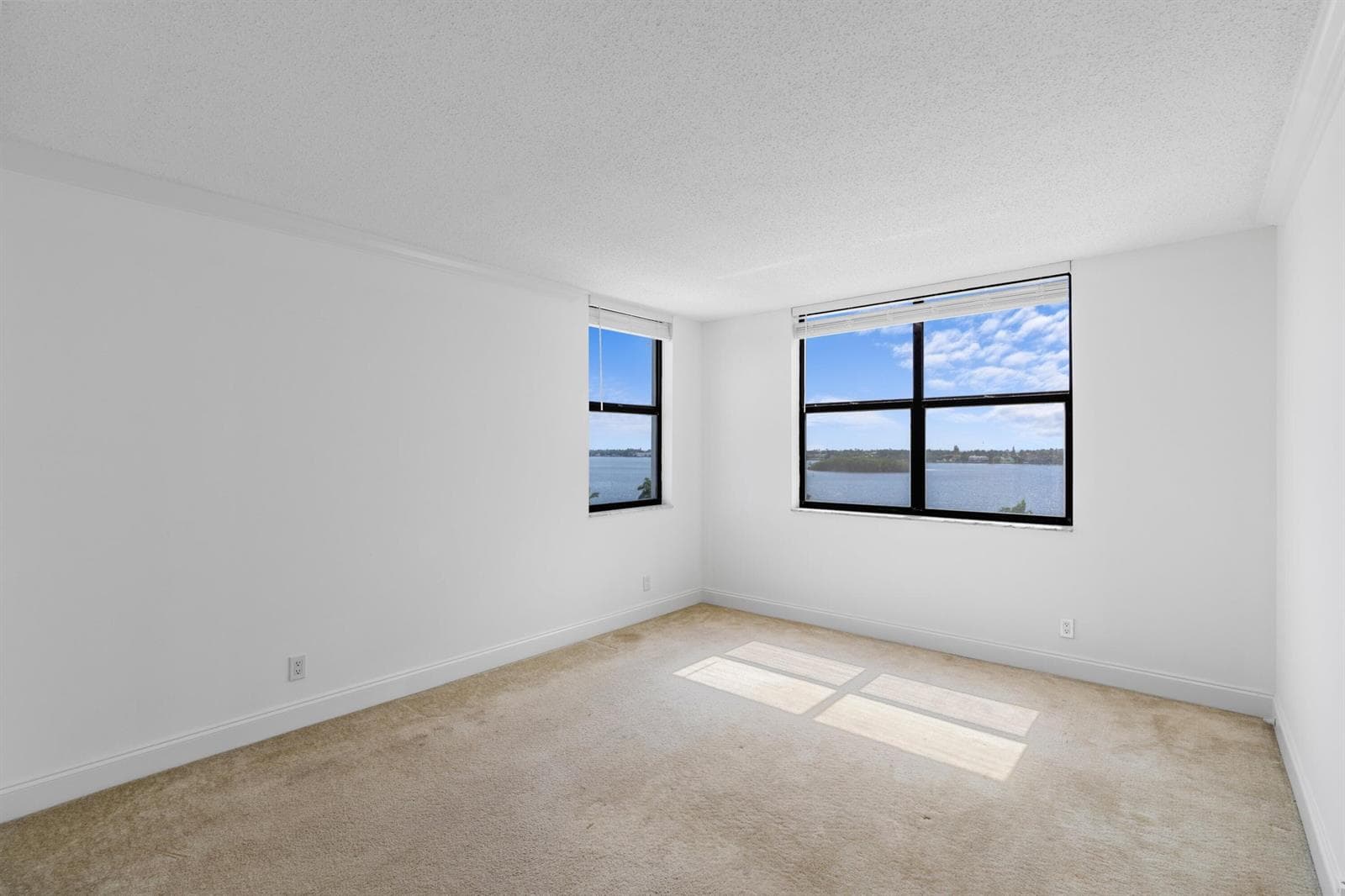 3800 Washington Road 812 photo 7