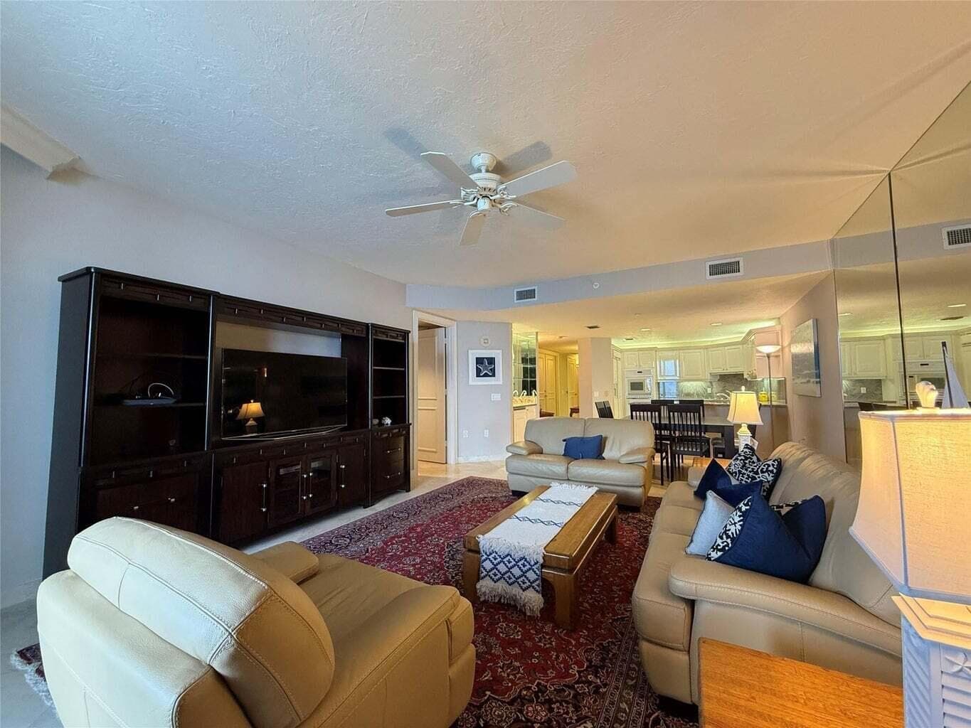 800 Ocean Drive 1104 photo 16