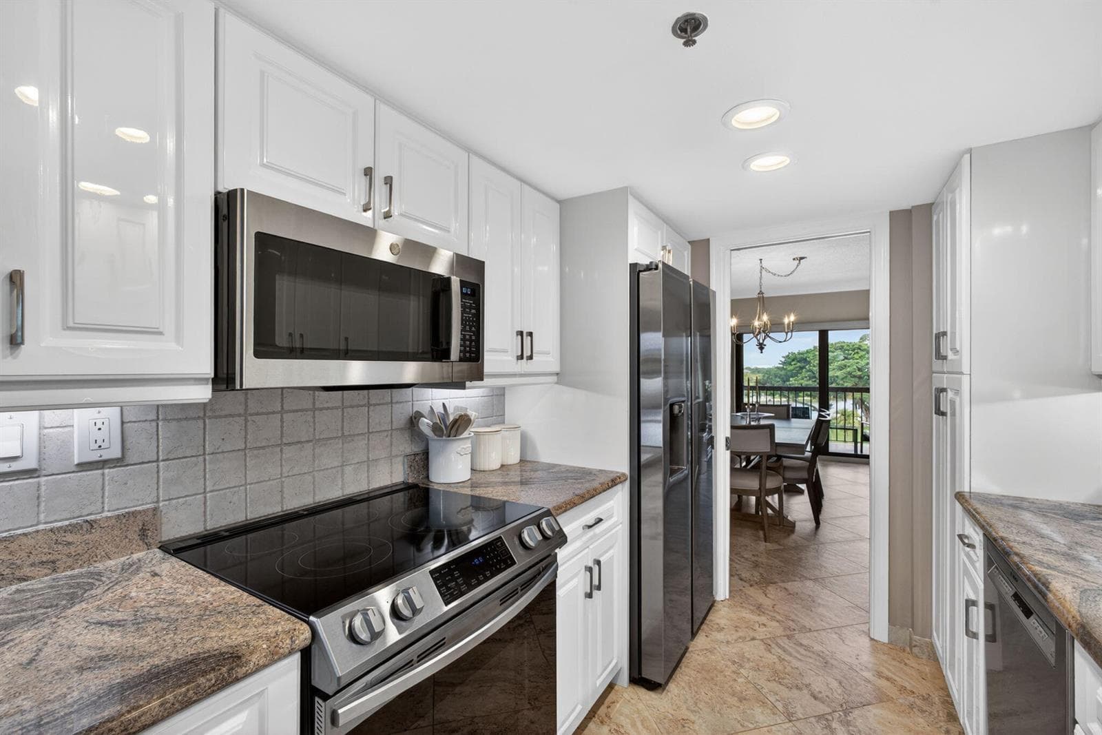 364 Golfview Road 506 photo 14