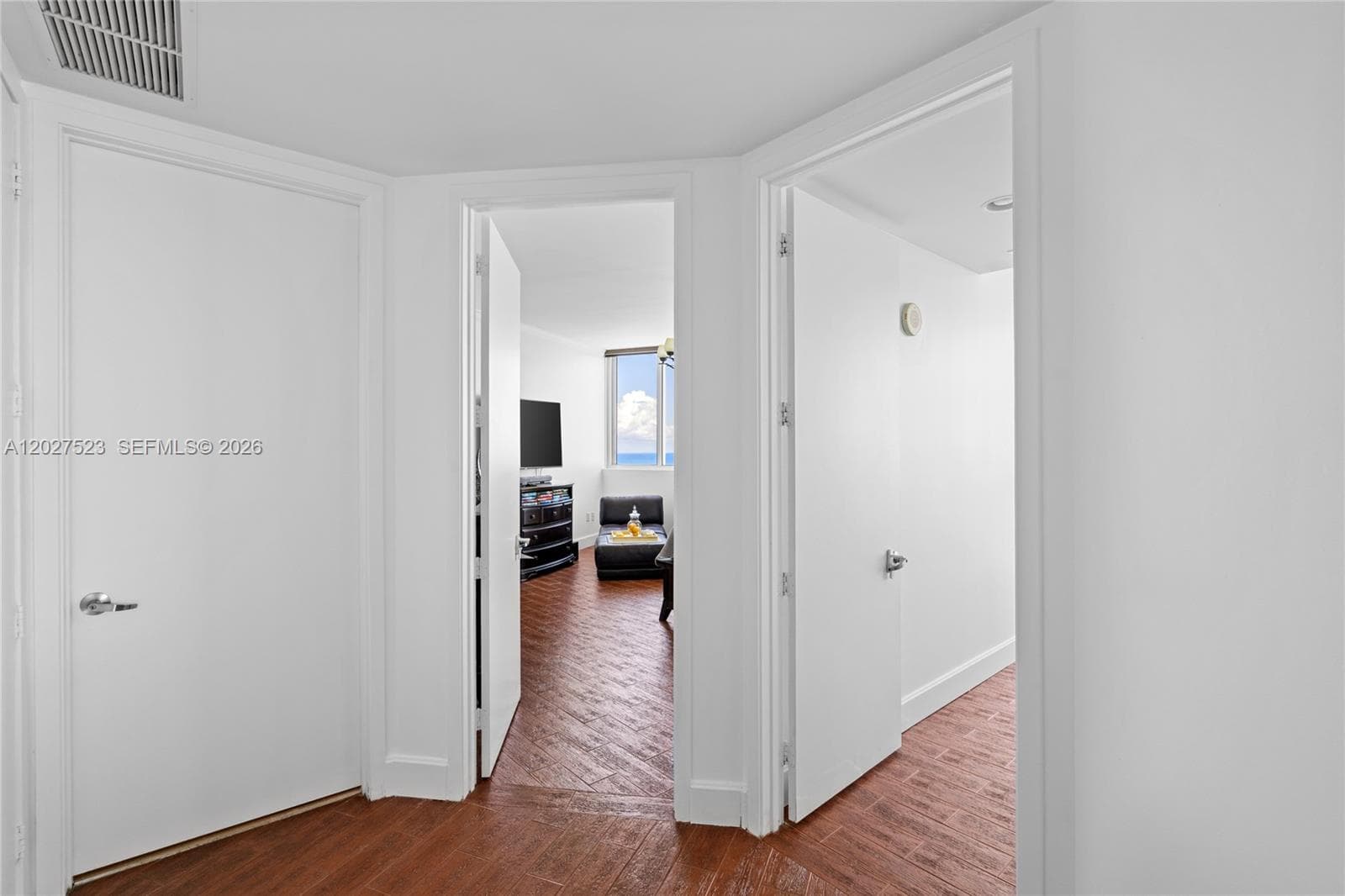 18201 Collins Ave 4209 photo 16