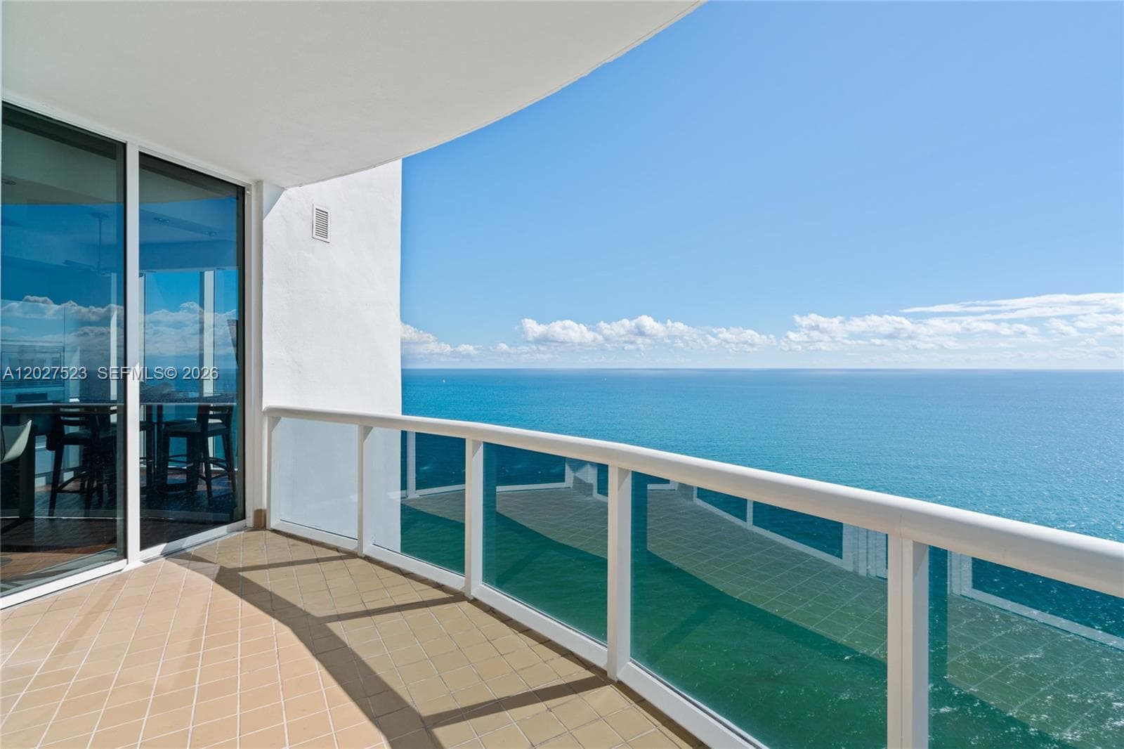 18201 Collins Ave 4209 photo 3