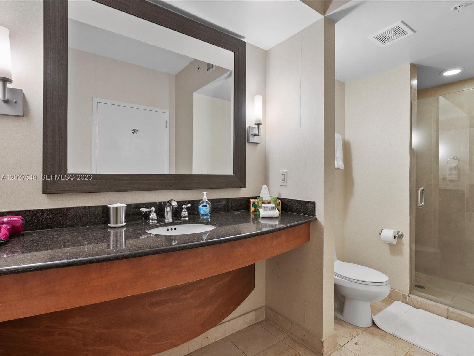 18001 Collins Ave 2511 photo 6