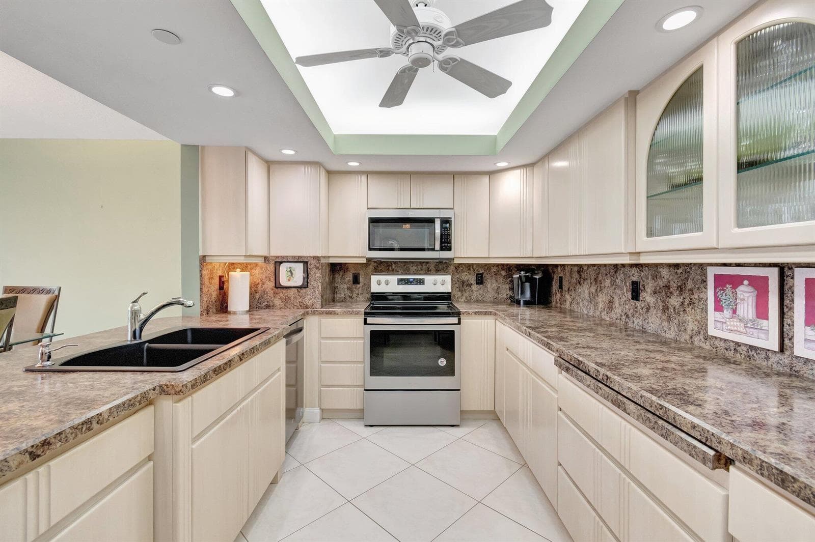 4740 S Ocean Boulevard 202 photo 18