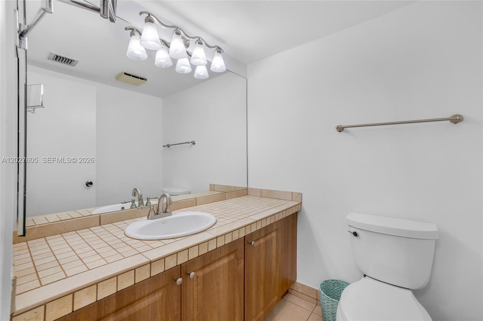 2814 N 46th Ave H475 photo 9
