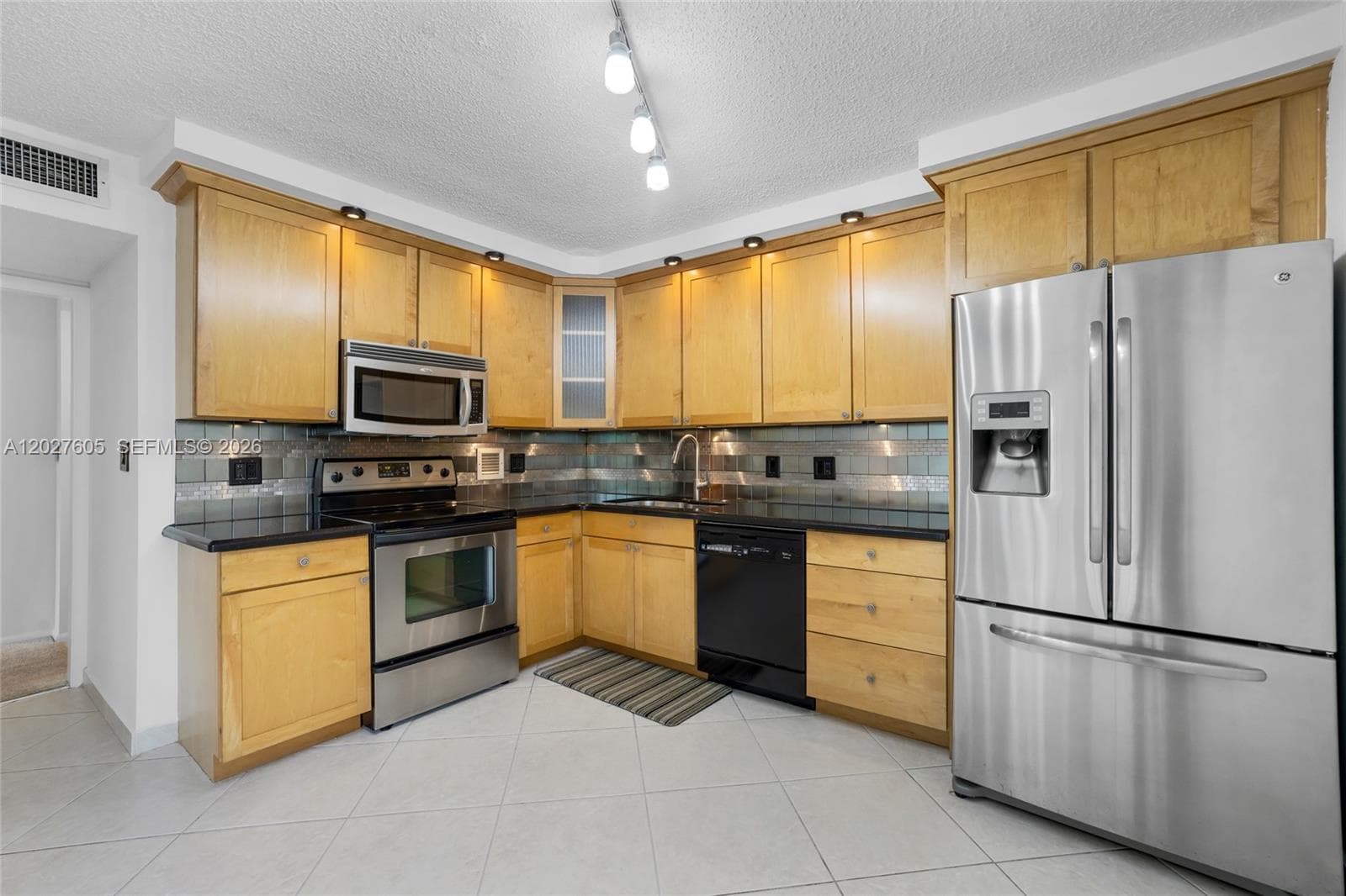 2814 N 46th Ave H475 photo 4