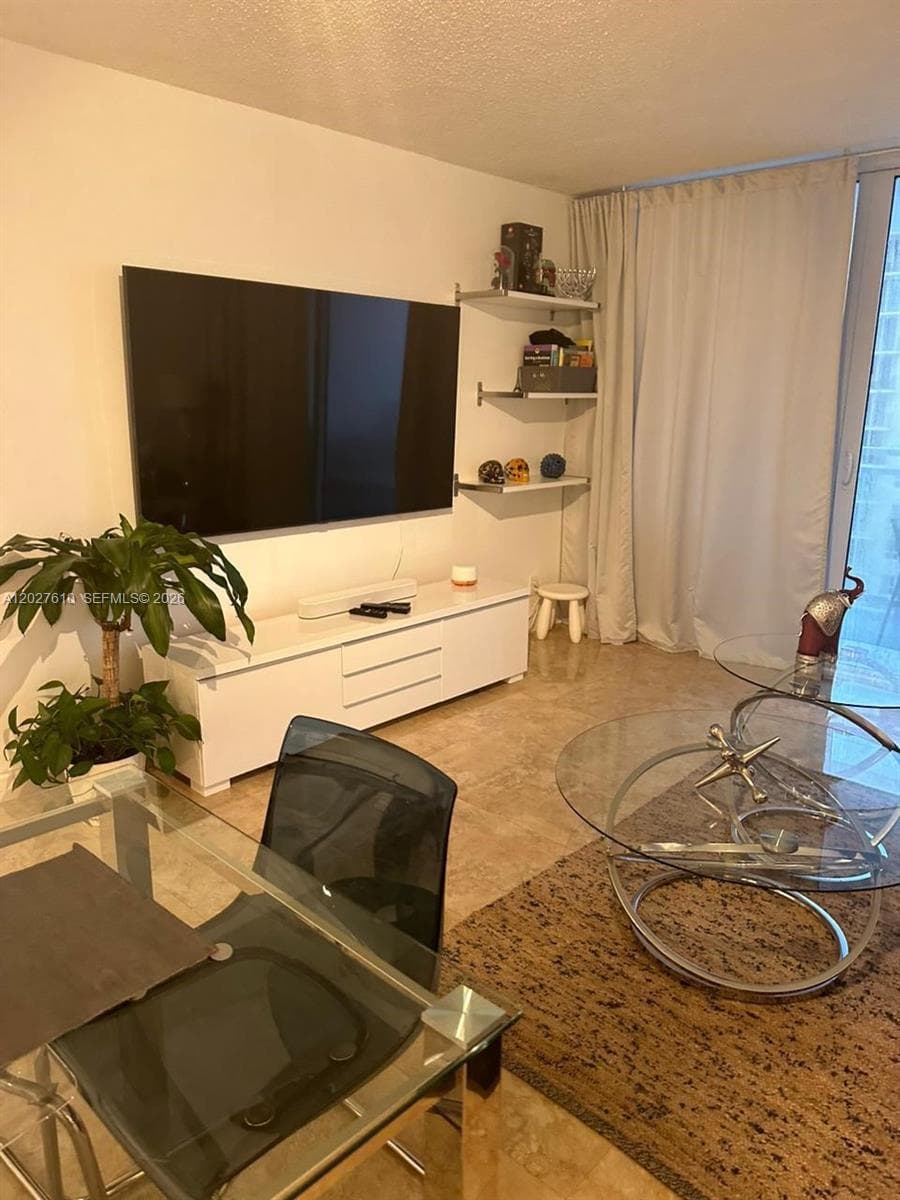 2030 S Ocean Dr 1111 photo 5