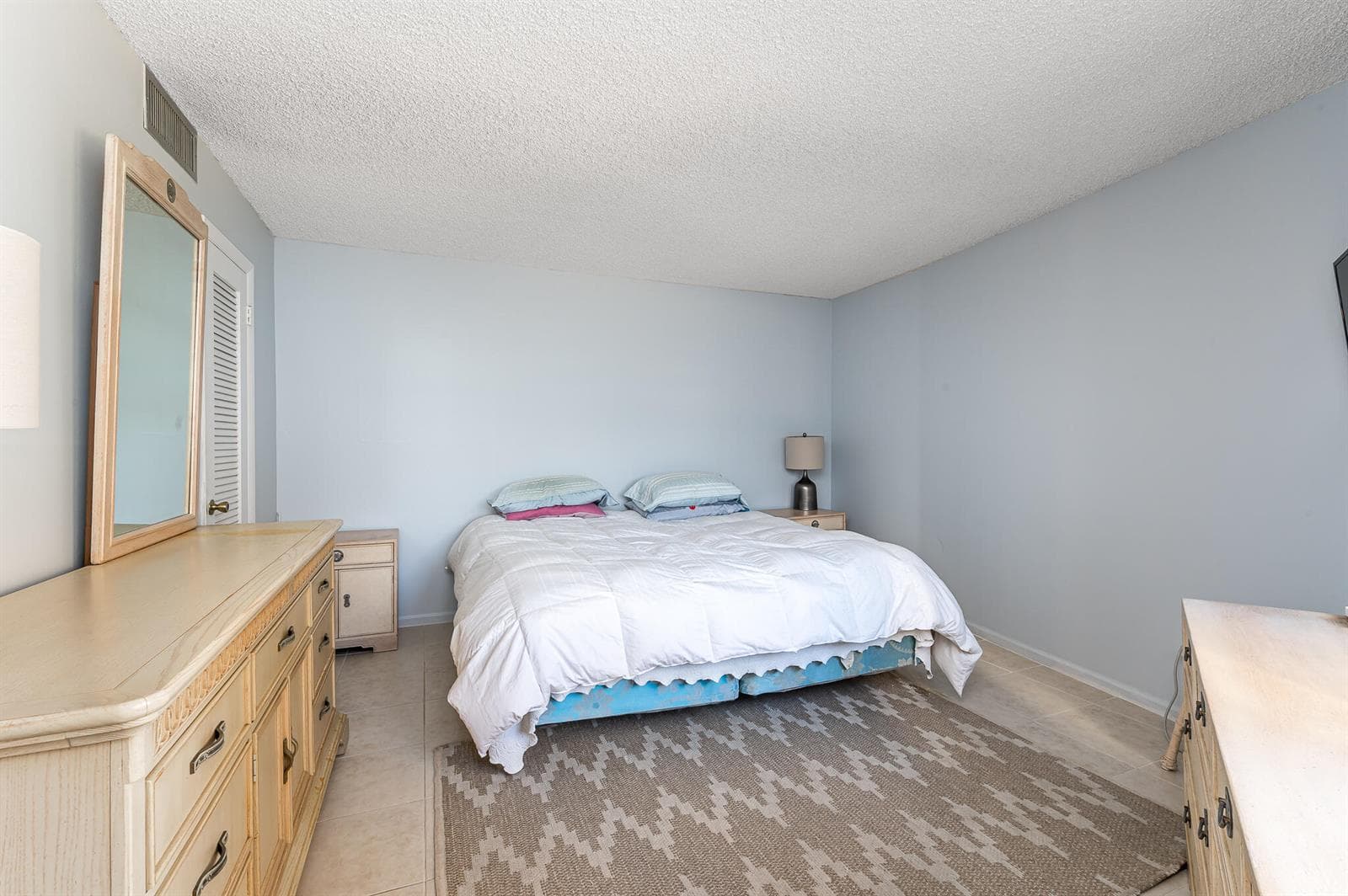 2800 N Ocean Drive A-2b photo 12