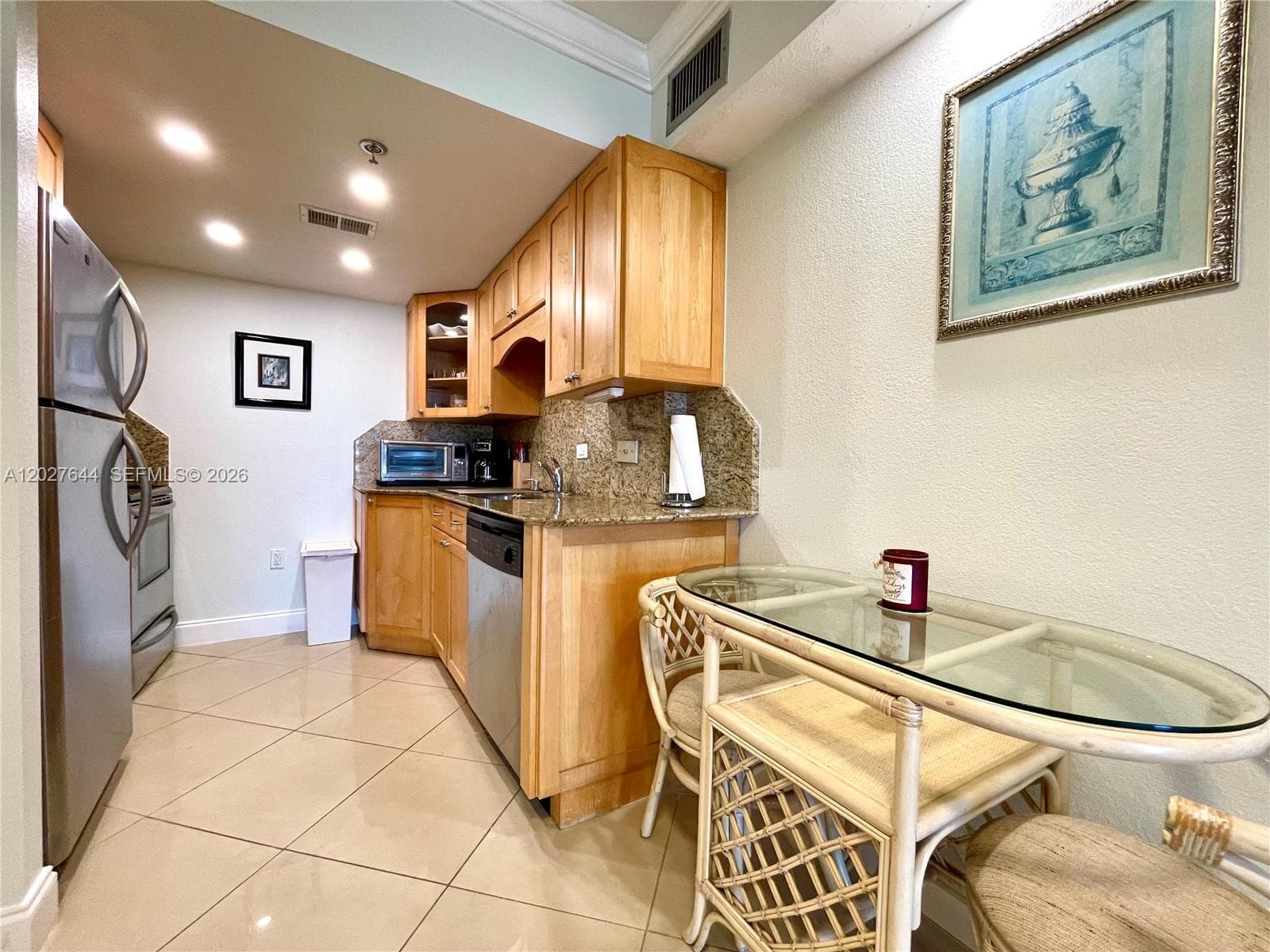 20505 E Country Club Dr 233 photo 8