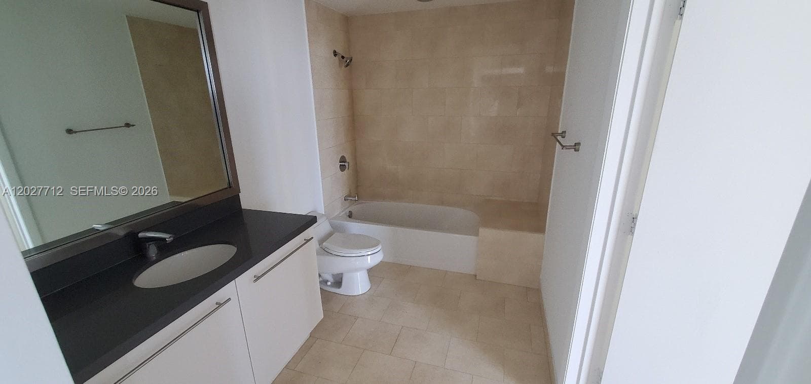 90 SW 3rd St 2705 photo 10