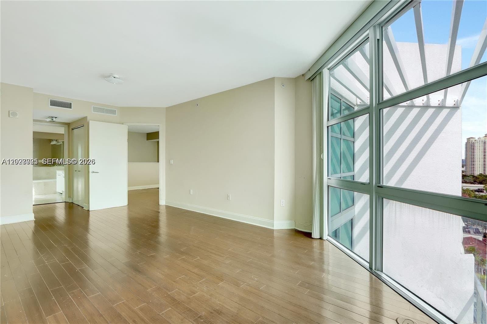 3131 NE 188th St 1-1205 photo 14