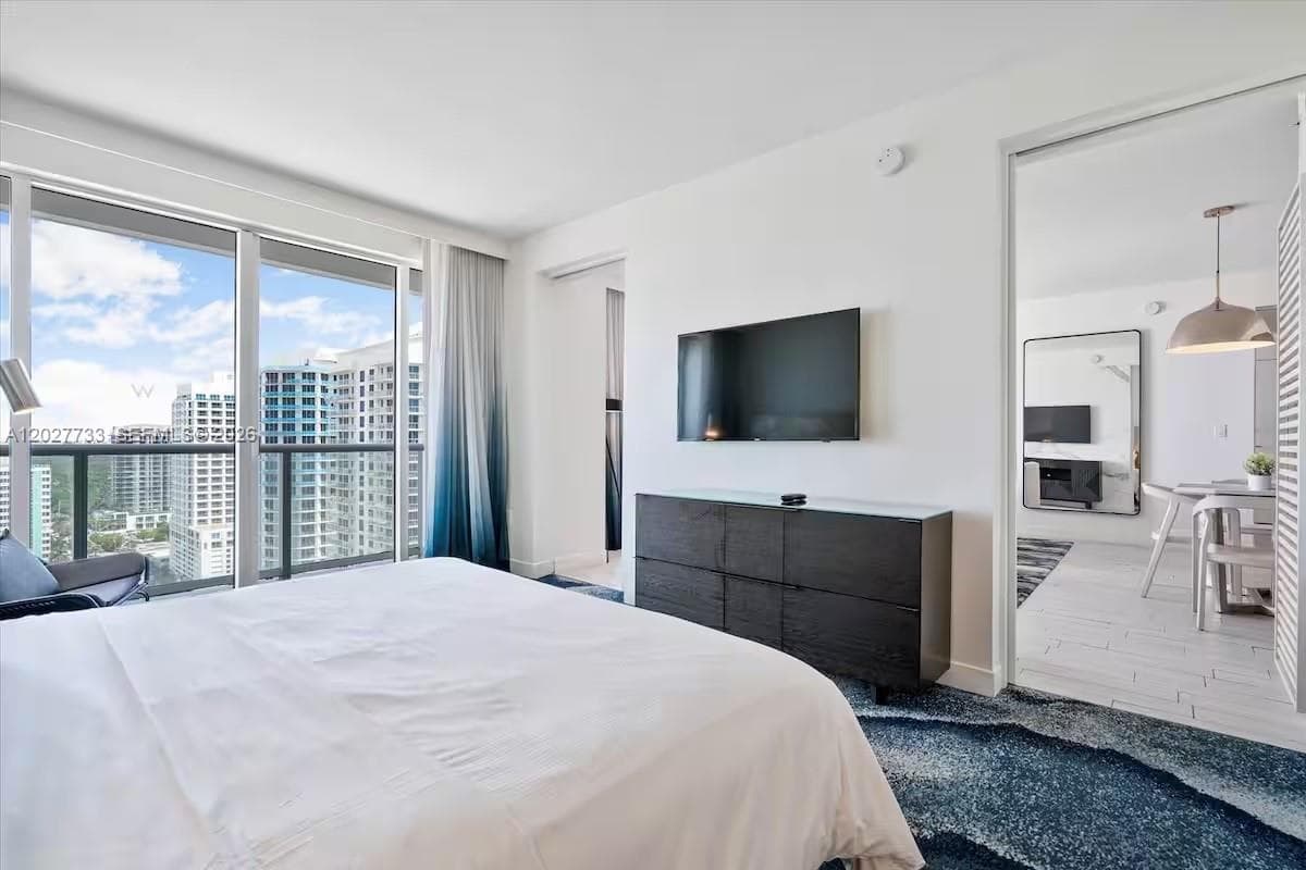 3101 Bayshore Dr 1205 photo 6