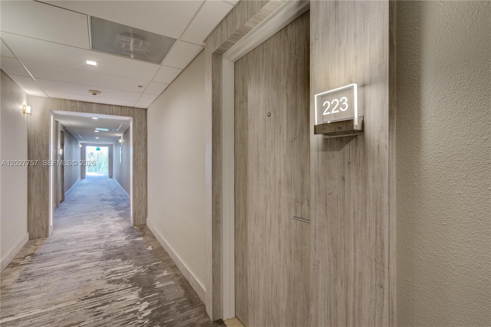 10275 Collins Ave 223 photo 6
