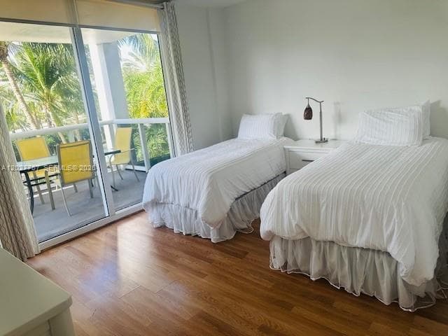 10275 Collins Ave 223 photo 9