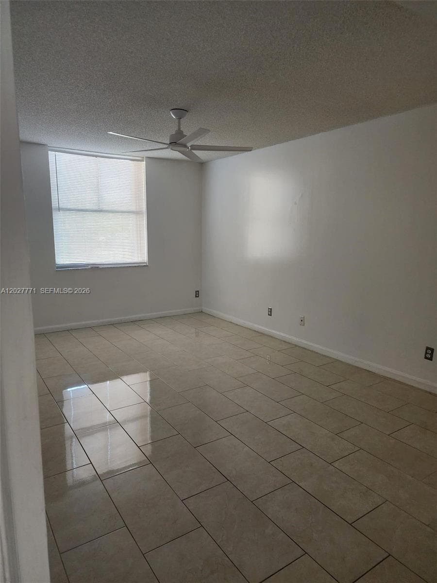 1450 SE 3rd Ave 208 photo 10