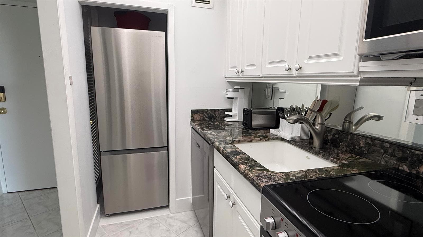 2600 N Flagler Drive 413 photo 7