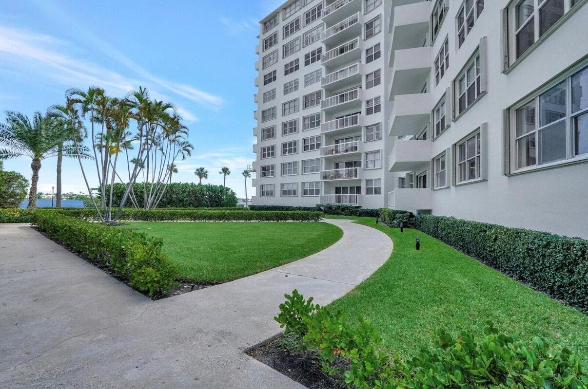 2600 N Flagler Drive 413 photo 18
