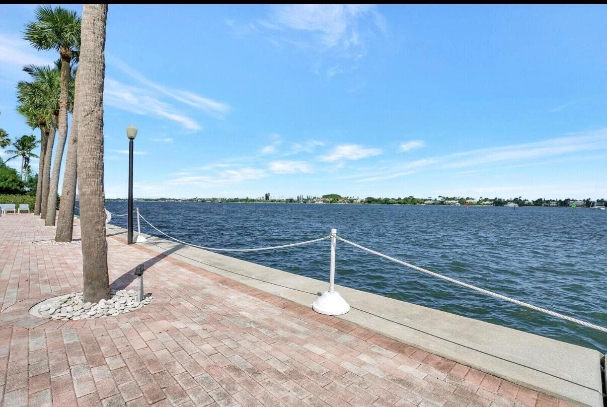 2600 N Flagler Drive 413 photo 21