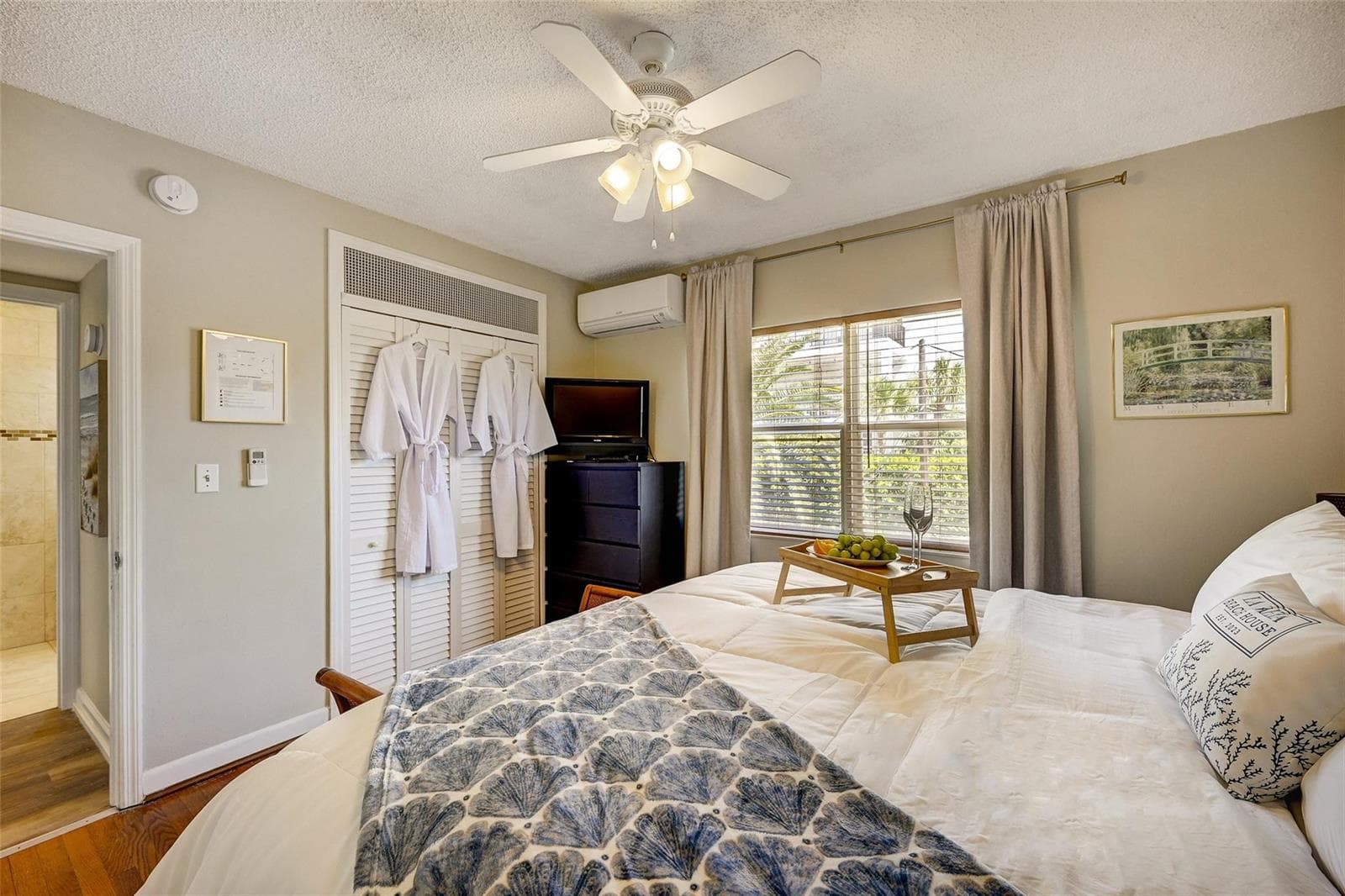 741 Bayshore Drive 32n photo 13