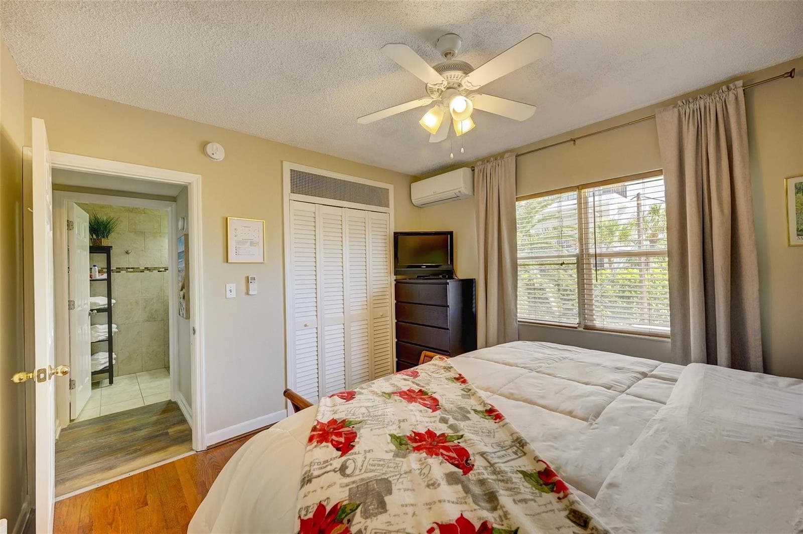 741 Bayshore Drive 32n photo 15