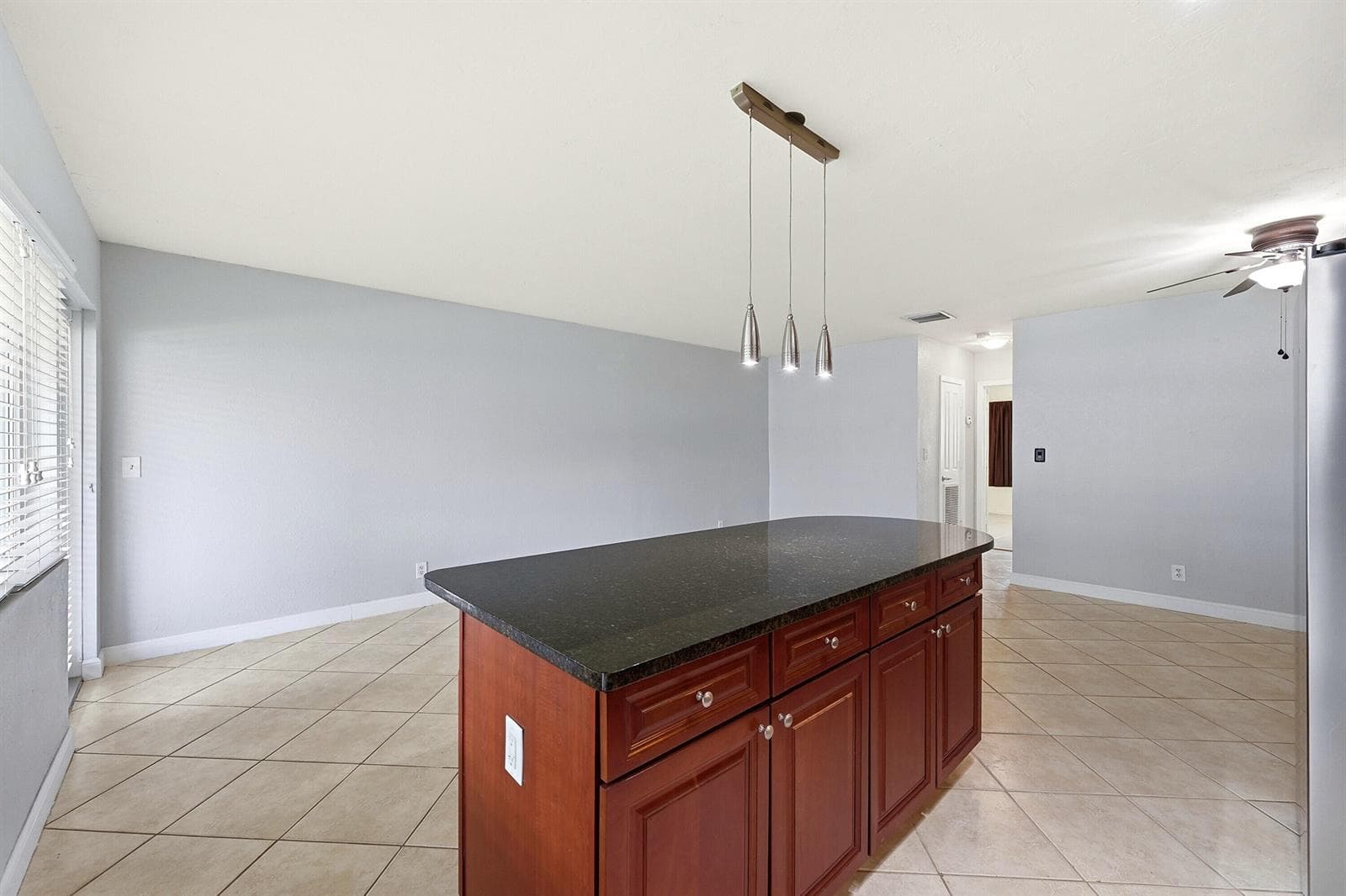 2881 NE 32nd Street 118 photo 7