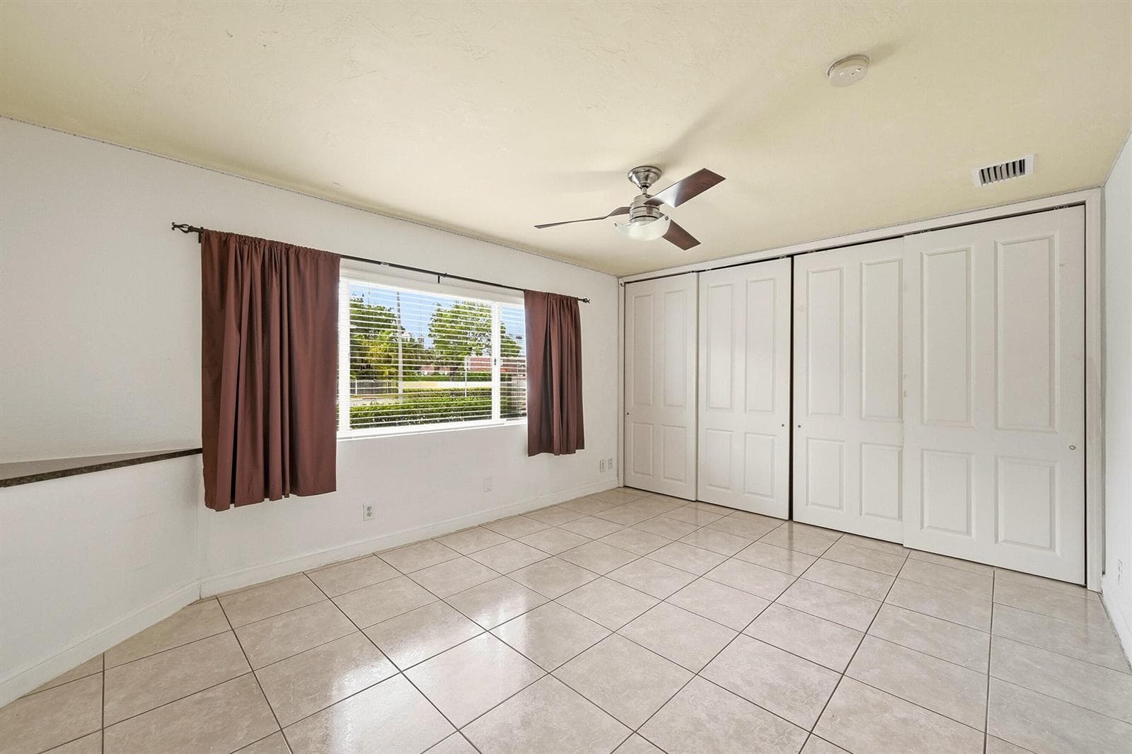 2881 NE 32nd Street 118 photo 8