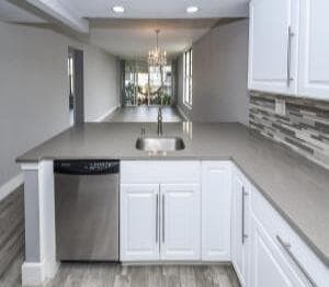 12 Royal Palm Way 6060 photo 7