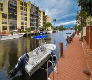 12 Royal Palm Way 6060 photo 5