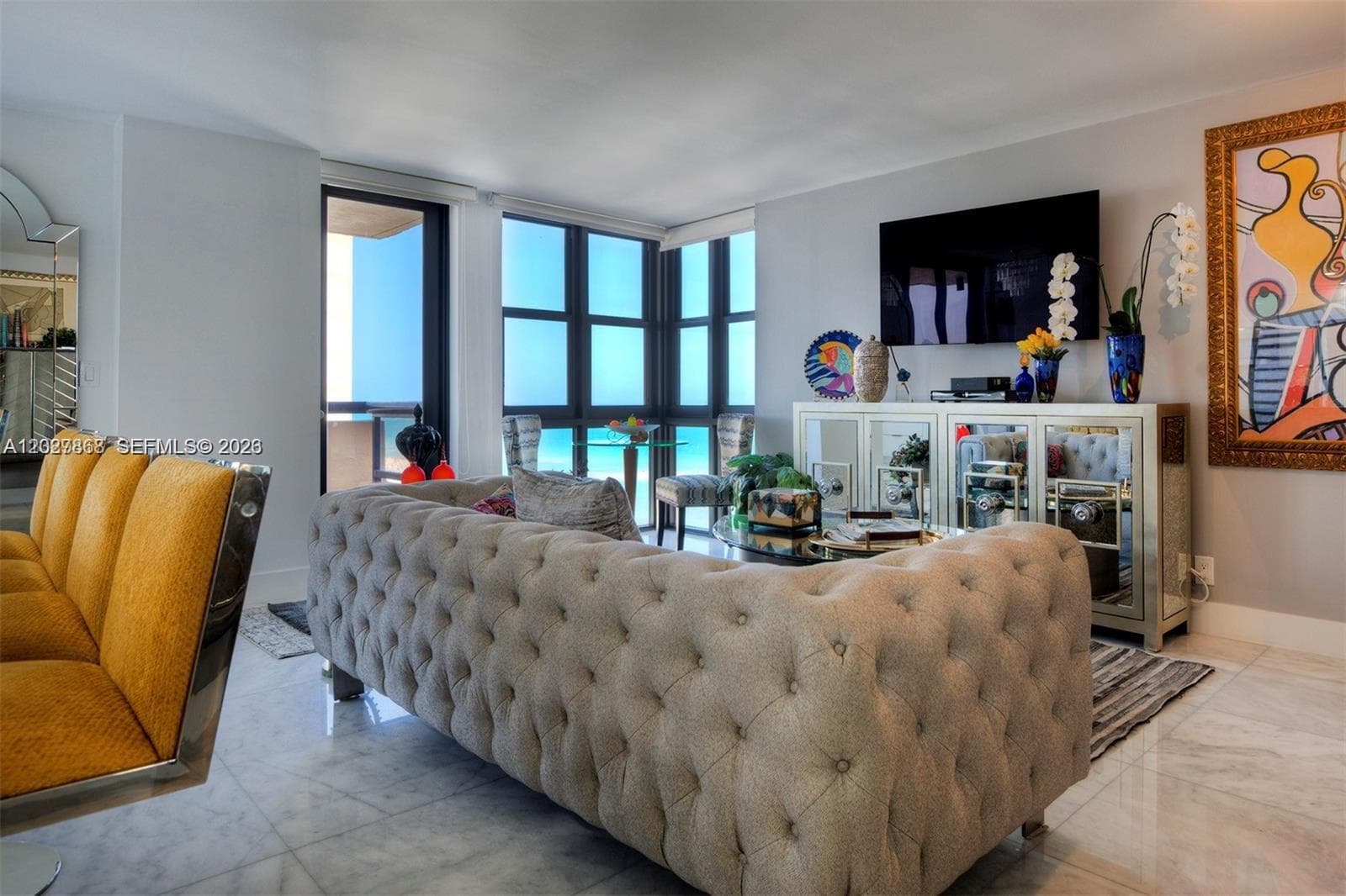 2555 Collins Ave 1400 photo 4