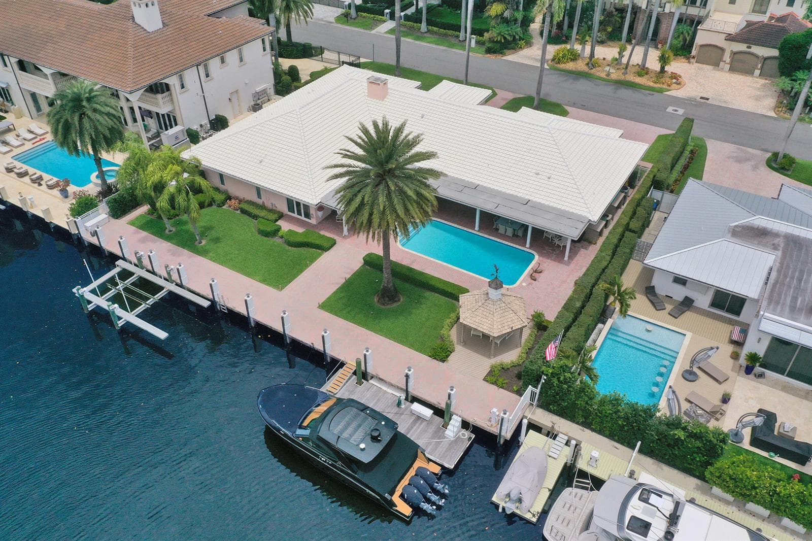 163 Nurmi Drive photo 1