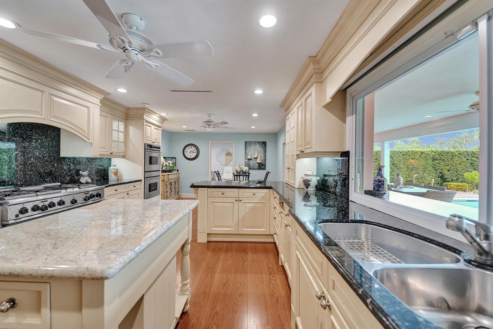 163 Nurmi Drive photo 21