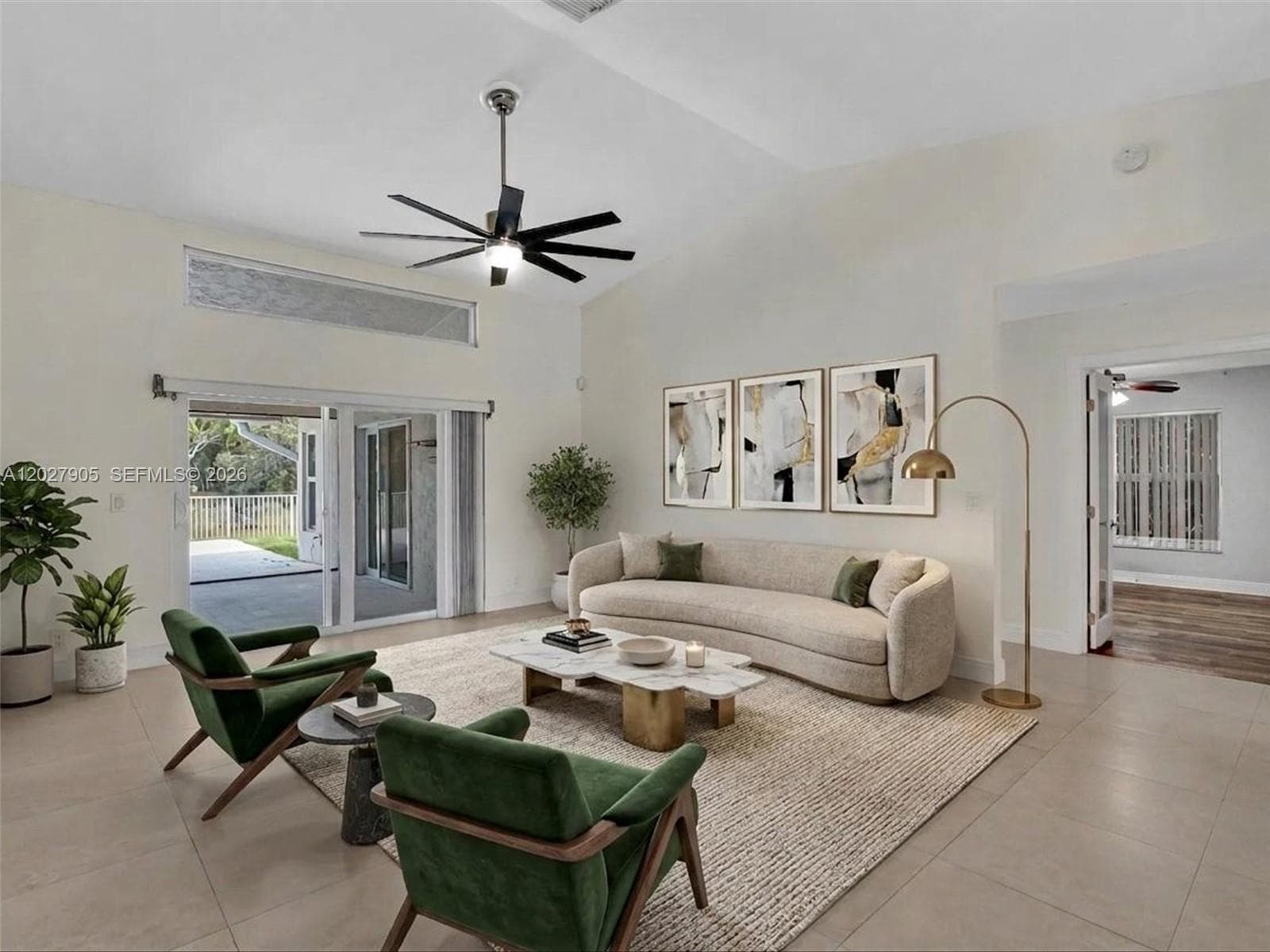 11690 Island Lakes Ln photo 12