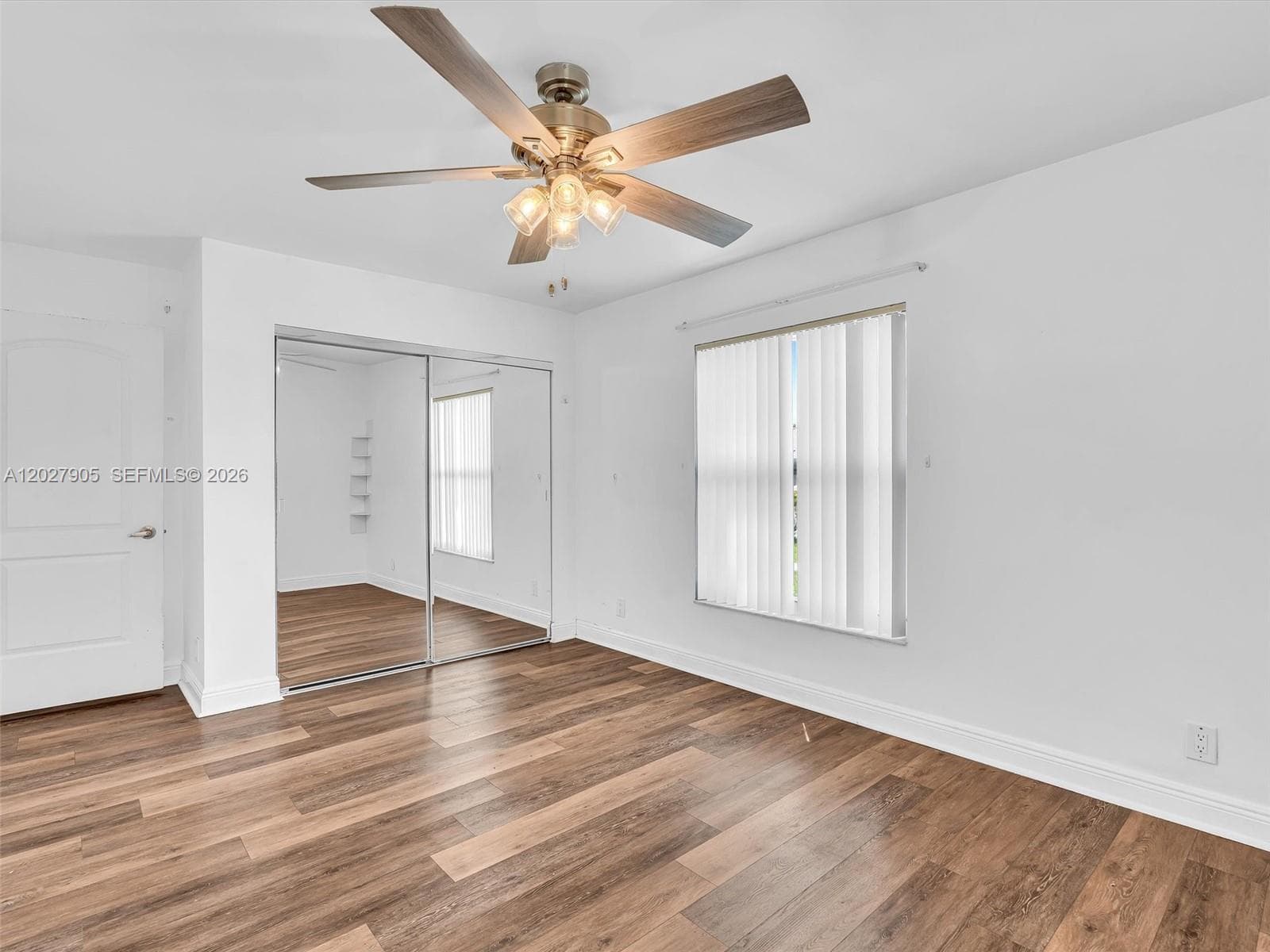 11690 Island Lakes Ln photo 22