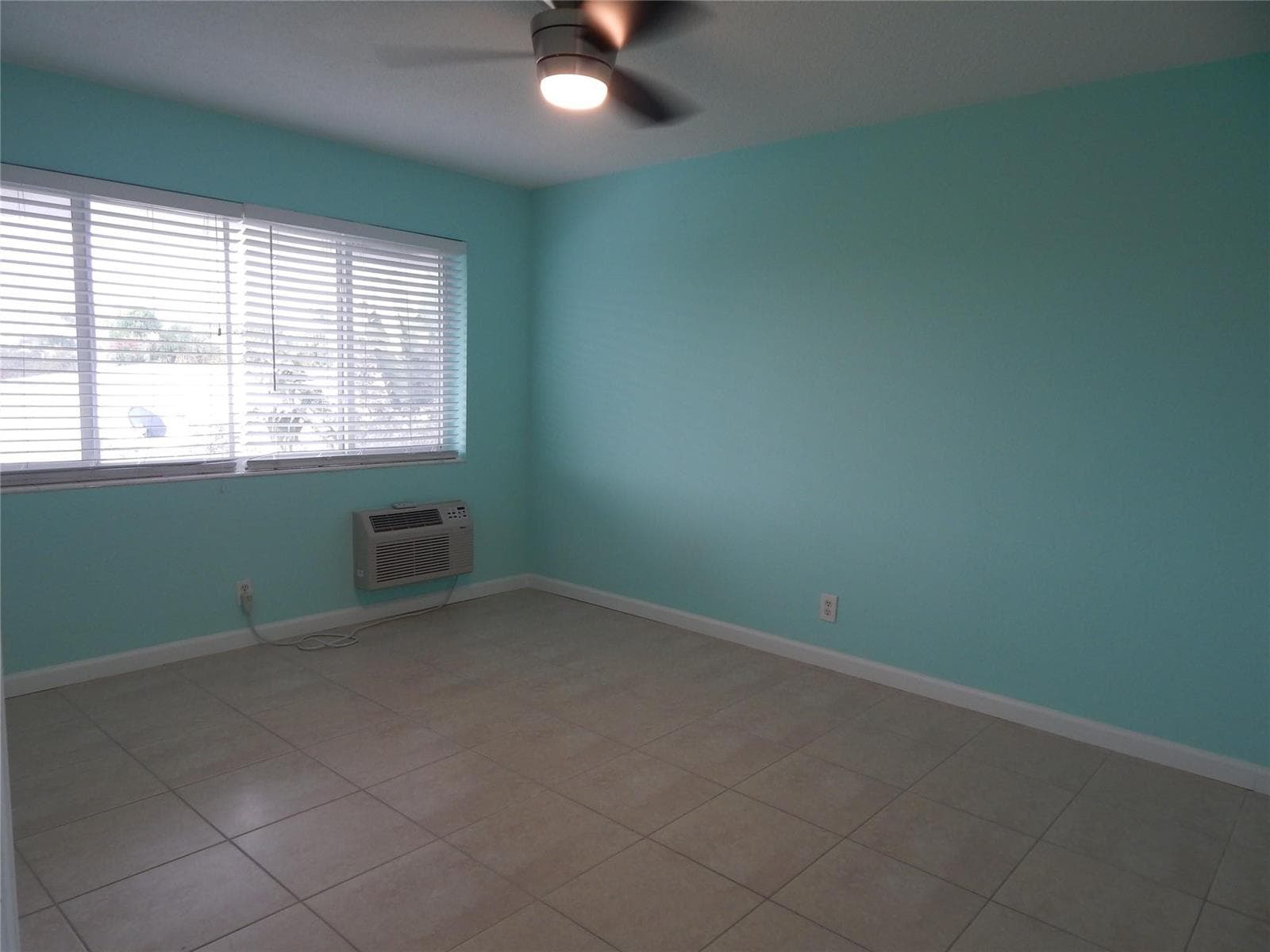 3220 Bayview Drive 314 photo 16