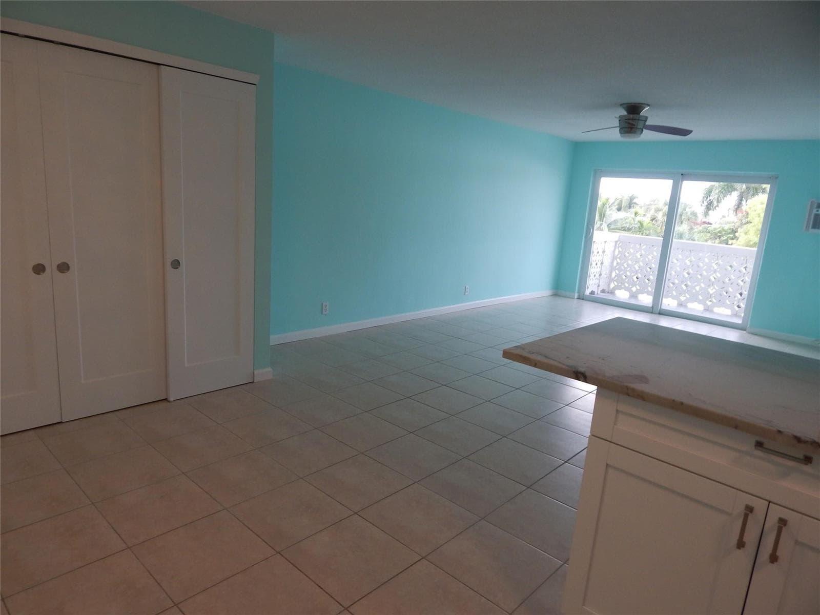 3220 Bayview Drive 314 photo 9