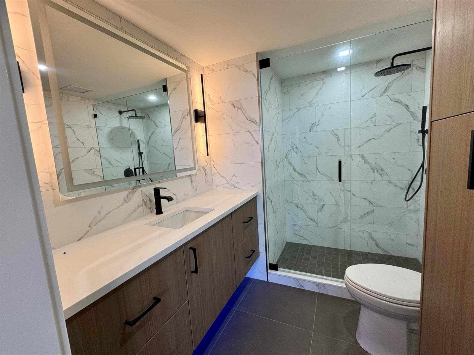 12 Royal Palm Way 6030 photo 16
