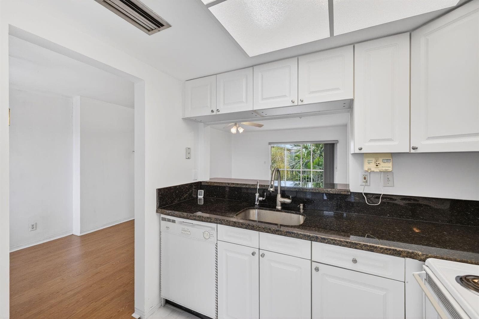 1500 SE 15th Street 315 photo 5