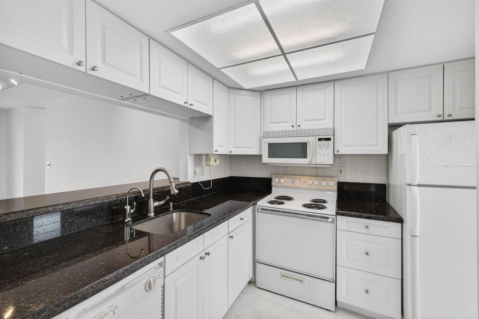 1500 SE 15th Street 315 photo 18