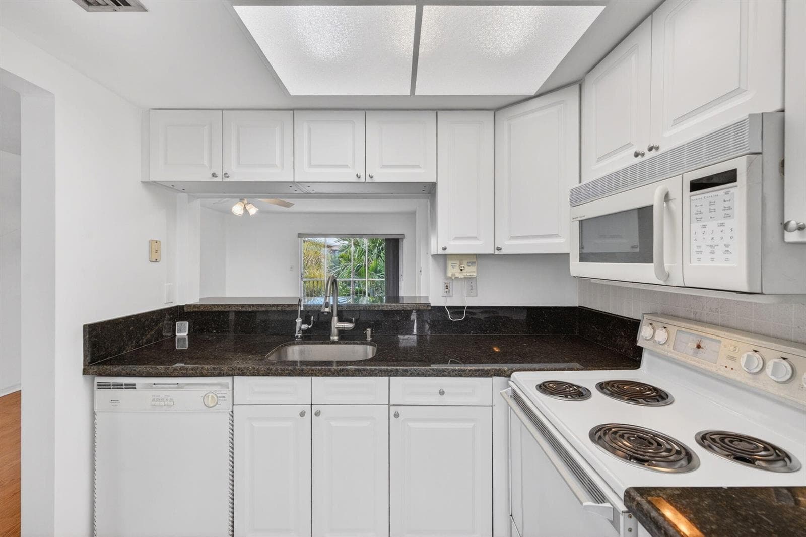 1500 SE 15th Street 315 photo 19