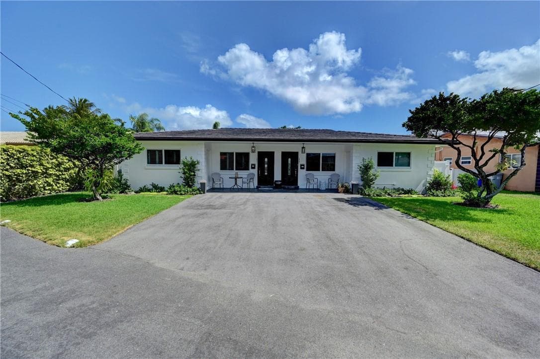 1844 SE 7th Street photo 25
